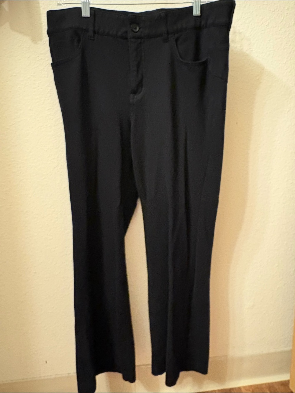 Torrid bombshell luxe high-rise pants size 14S - Picture 3 of 7